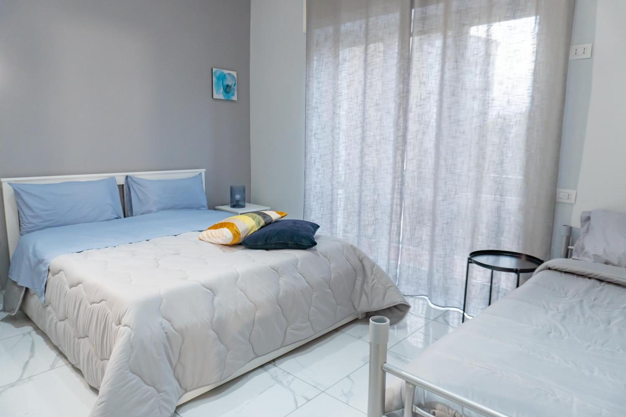 Hostel Partenope Naples Exterior photo