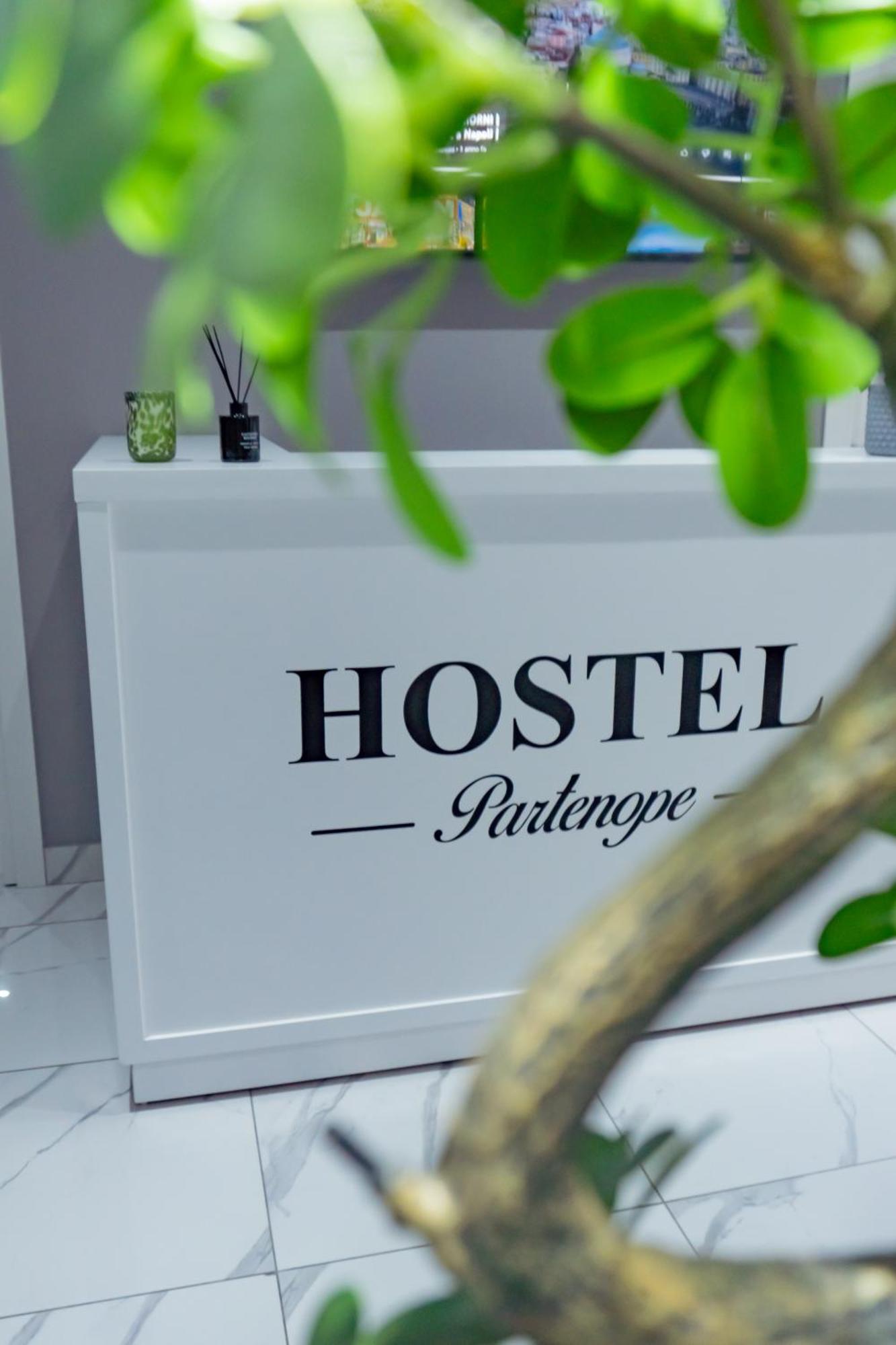 Hostel Partenope Naples Exterior photo